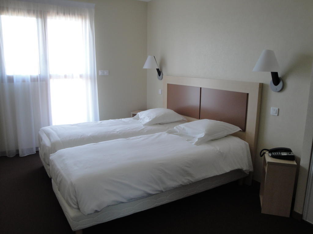 Cit'Hotel Talencia Thouars Ruang foto