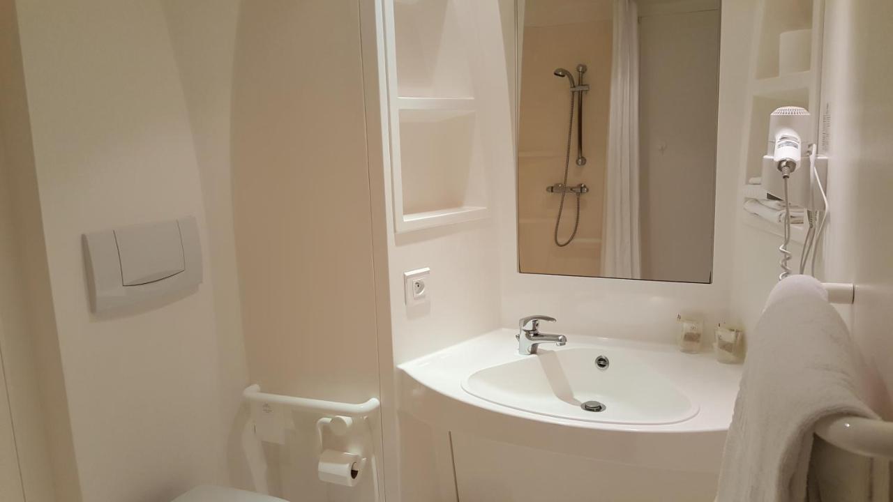 Cit'Hotel Talencia Thouars Bagian luar foto